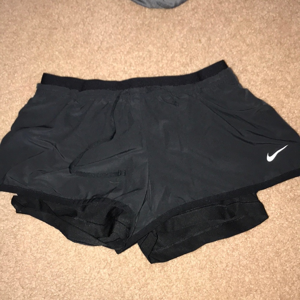 Athletic shorts